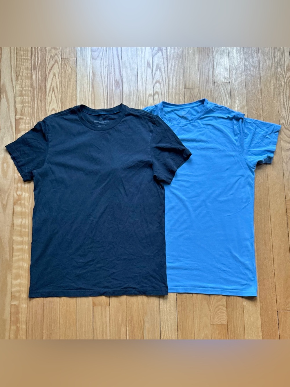 Lot 2 Mack Weldon Men’s SILVER Crew Neck Short Sleeve T-Shirt Medium Blue Black